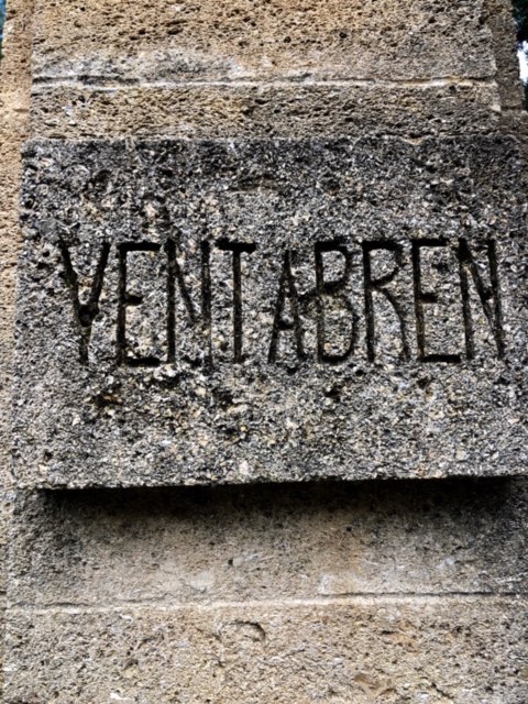 Ventabren - Caractère Spécial Architecture